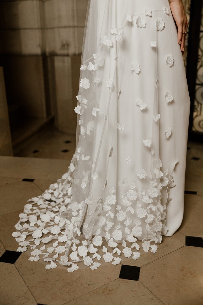 Bas de robe de mariée Petra Maite Bailleul 2025 avec appliqués fleurs 3D