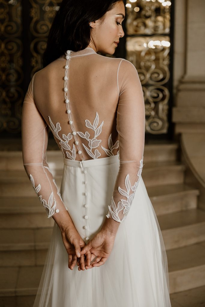 Robe de mariée Mona Maite Bailleul Masterpiece 2025 dos en tulle brodé