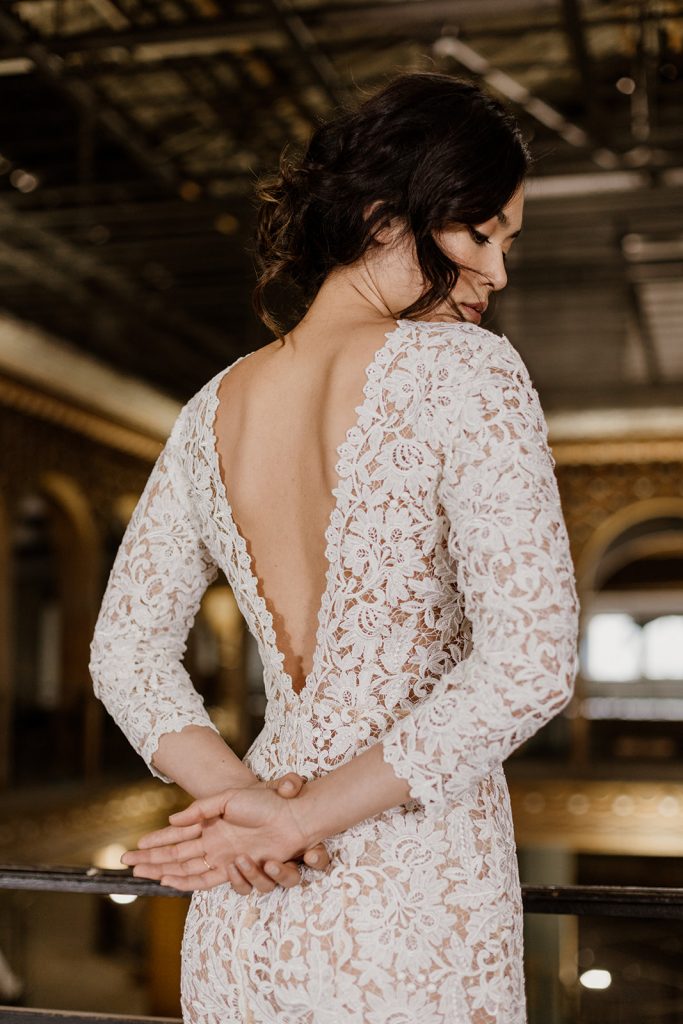 Robe de mariée IRENE Maite Bailleul 2024 dos nu V profond dentelle guipure