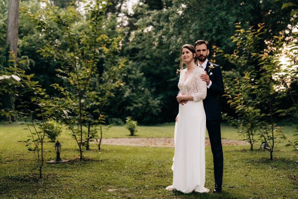 Robe de mariée sur-mesure de créateur Maïté Bailleul, modèle Lucile, mariage chic Nord